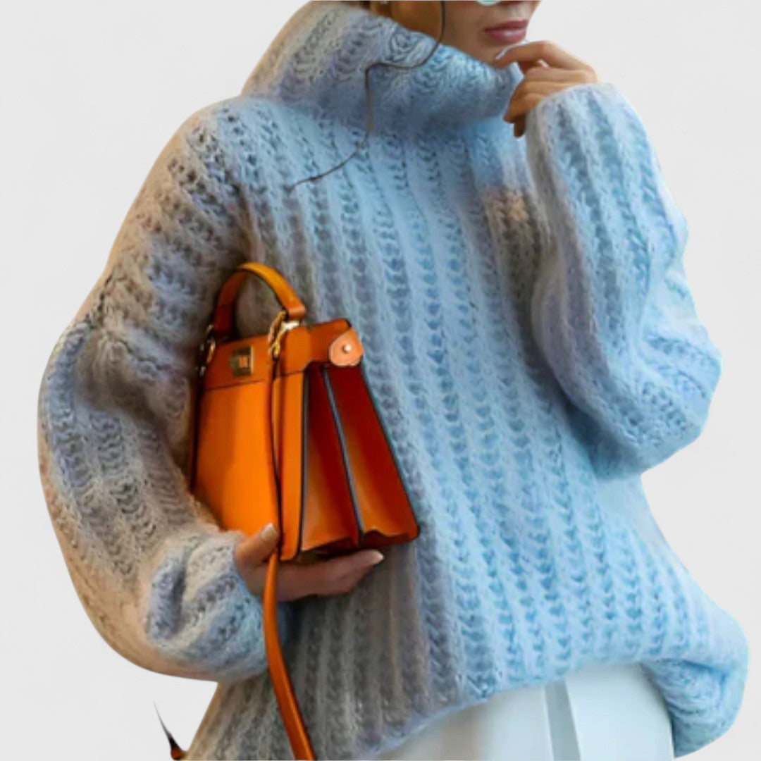 Paulina - Soft Long-Sleeve Women's Hoodie