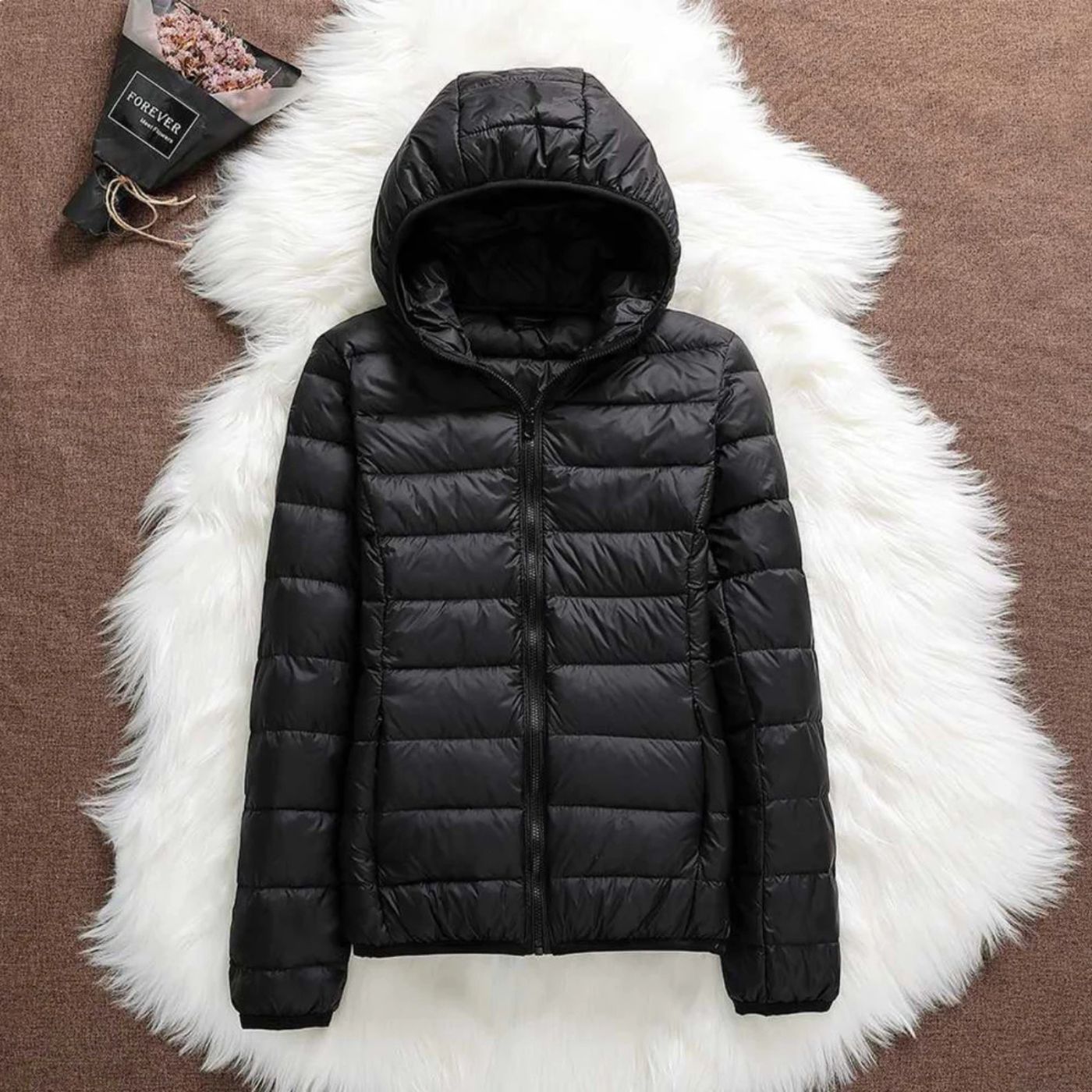 Vera - Light and Elegant Down Jacket