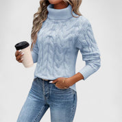 Amelia – Elegant Turtleneck Sweater in Knit