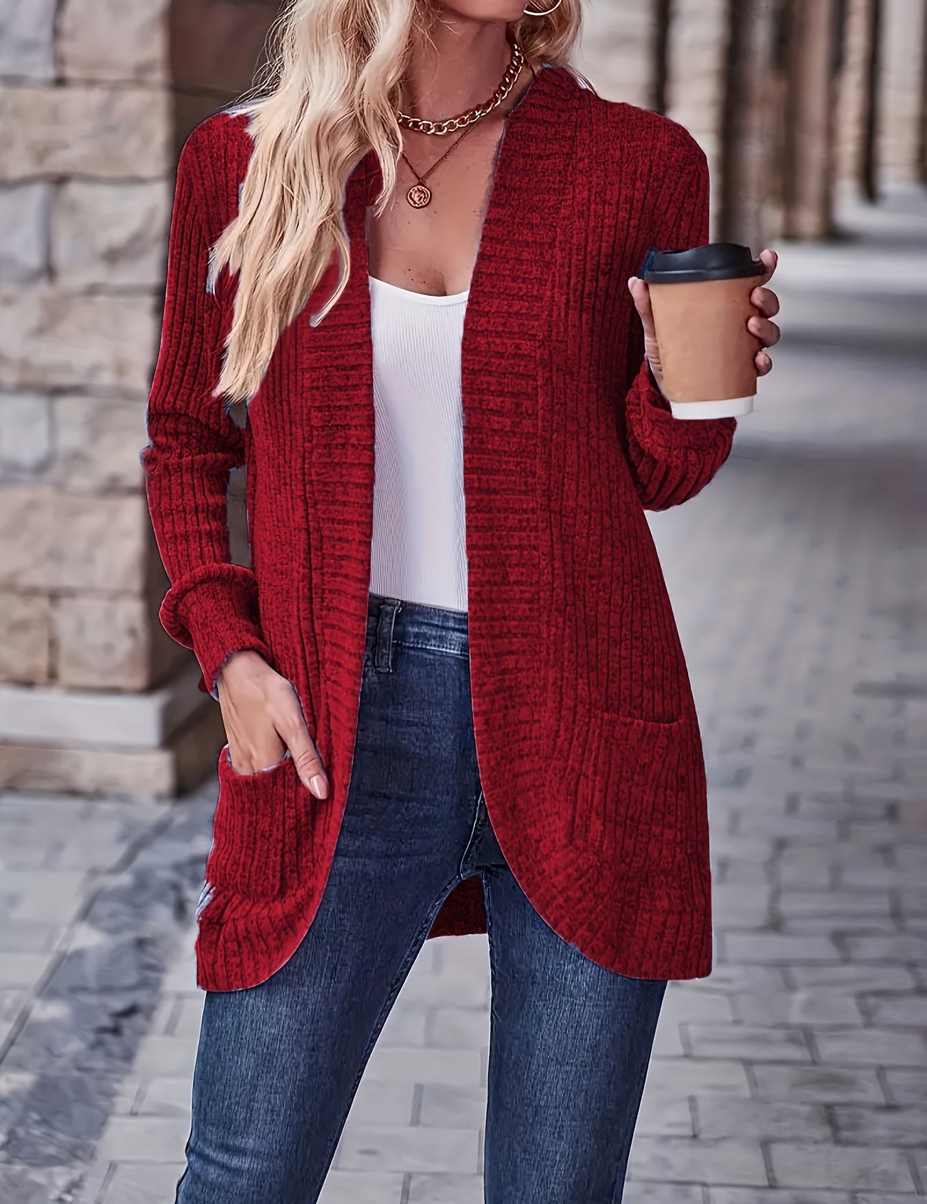 Valmai - Elegant Cardigan