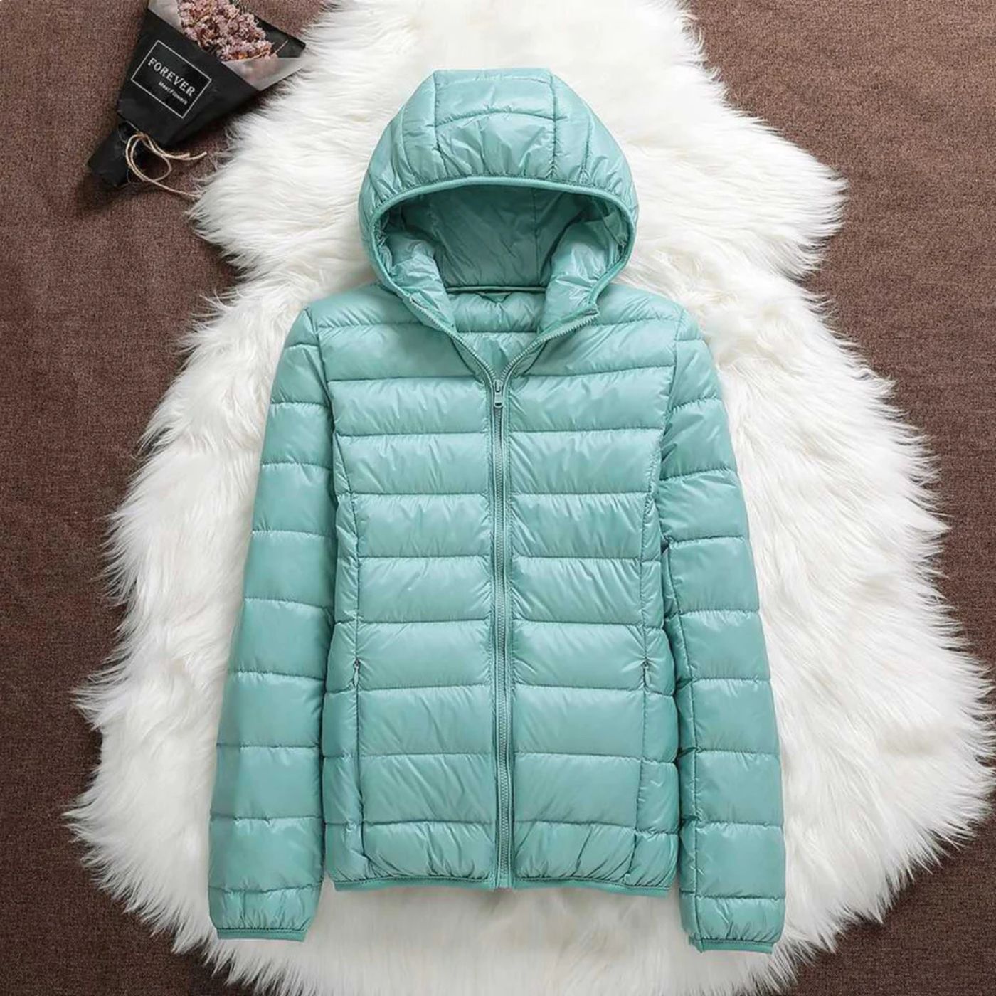 Vera - Light and Elegant Down Jacket
