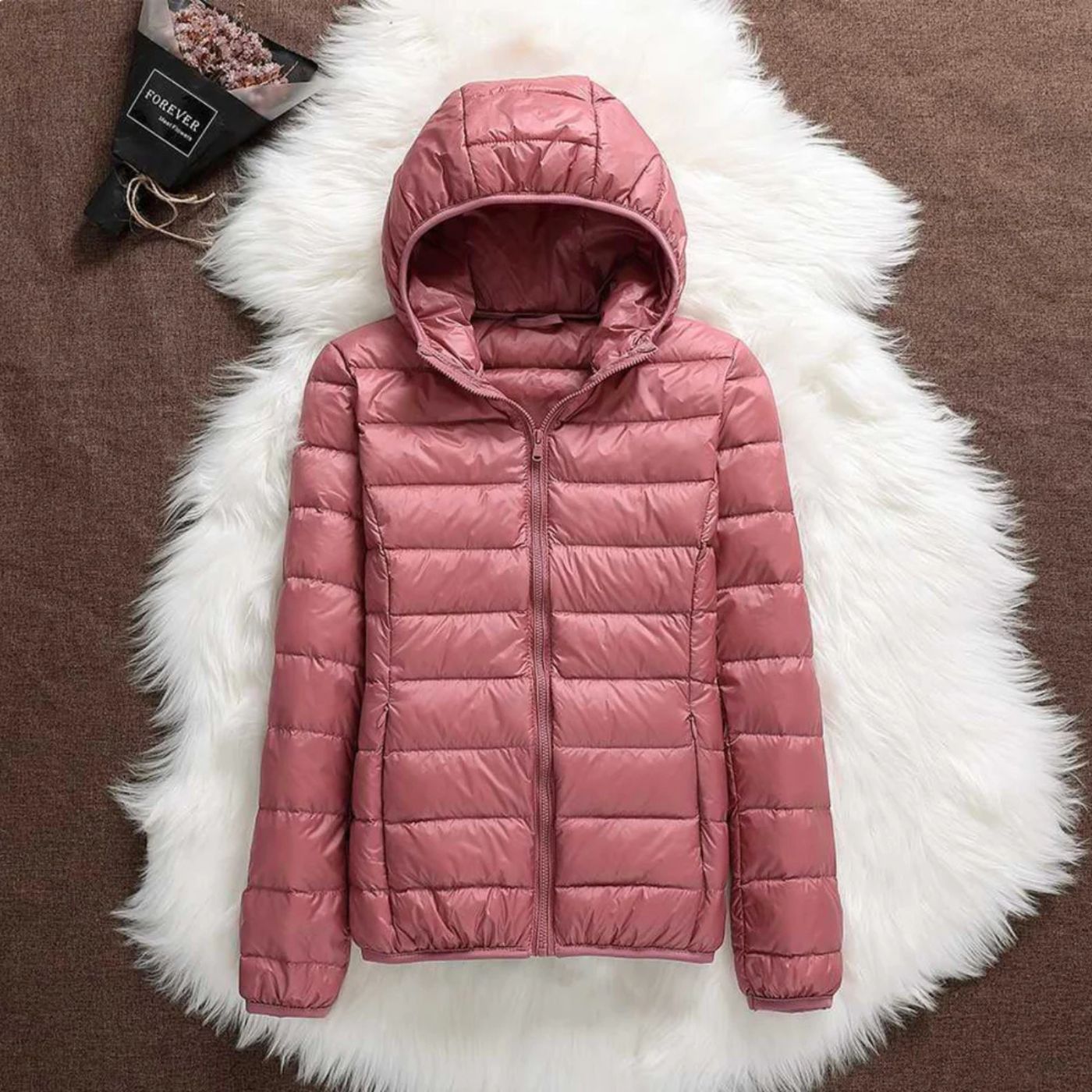 Vera - Light and Elegant Down Jacket